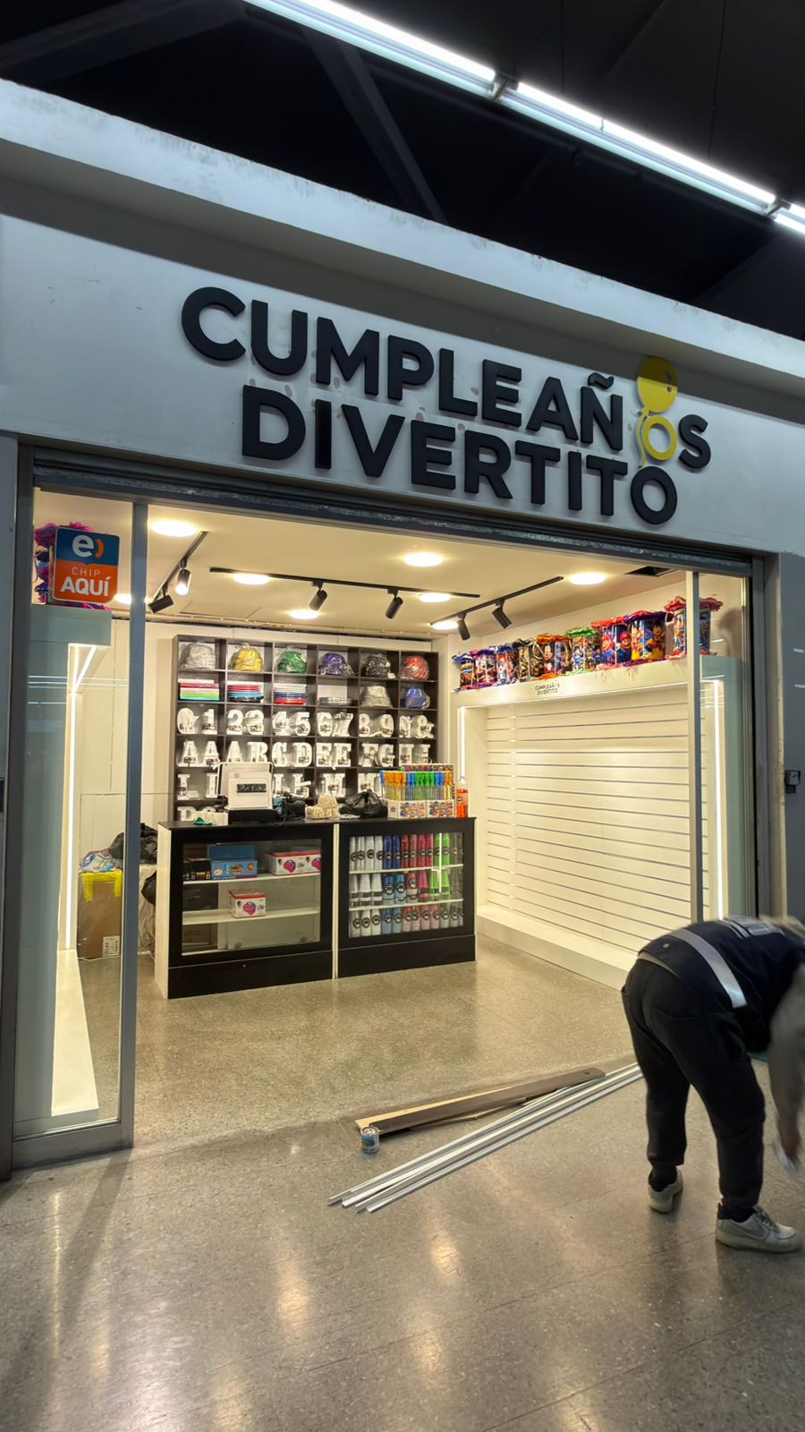 Cumpleaños Divertito - Tienda al interior de Tottus Quilicura